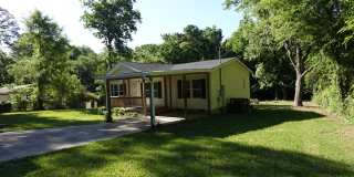 203 1st St Gallery 1