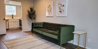 Ivy Plains at Brooks Ivy Plains at Brooks Gallery 2