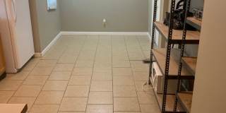 ***AVAILABLE AUGUST 2027*** 5 Bedroom 3 Bathrooms House Downtown Gallery 10