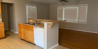 Cute 3 Bed 2 Bath with Fenced Yard Gallery 5