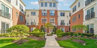 1212 The Plz Gallery 1