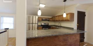 Nicely renovated 3 bed 3.5 bath in Brighton Center!!! Gallery 1