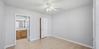 1195 VILLAGIO CIRCLE Gallery 17