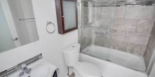 Central Inglewood Life – Gated Living Near SoFi & Transit Gallery 17