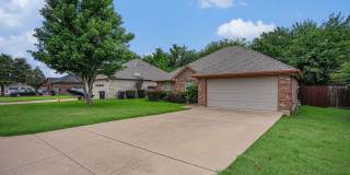 Welcome to this inviting 3-bedroom, 2-bathroom home in the heart of Cleburne, perfectly suited for families seeking comfort and convenience. Gallery 4