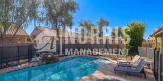 Beautiful Large Furnished Home w/A Pool Gallery 36