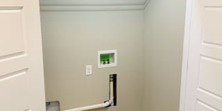 105 Riverwood Avenue Gallery 9
