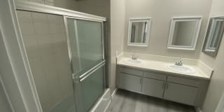 The Brentwood Collection Gallery 2