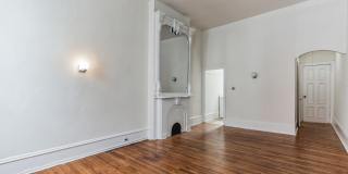 2316 SPRUCE Street Gallery 8