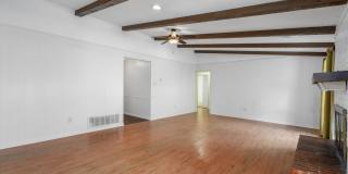 Amiable 3 Bedroom, 2 Bath Home in Anderson Mill Gallery 8