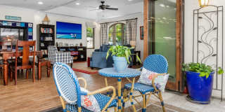 Newport Beach Balboa Peninsula Beach House with Rooftop Deck | Weekly & 30+ Night Stays Gallery 14