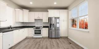 1 KARENDALE Court Gallery 12
