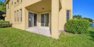 5271 SW 141st Ter Gallery 20