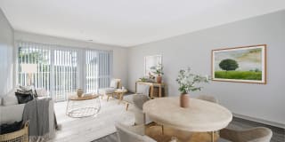 Hilltop Apartments Gallery 11