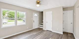 Renovated Townhome in Chesapeake Gallery 6