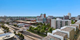 Midtown 300 Gallery 24