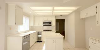 AVAILABLE NOW  ! LOVELY 3 Bedroom/ 2 Bathroom Home in Laguna De La Paz!****MOVE IN SPECIAL! 50% OFF ONE MONTHS RENT**** Gallery 5