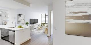 10 Hanover Square Gallery 9