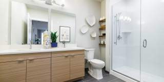 Hedges at Hawthorne Gallery 28