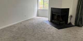 2219 LOWELLS GLEN RD #K Gallery 6