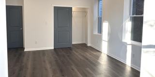 2028 W WESTMORELAND Street Gallery 6