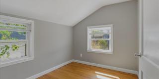 1048 S EDISON Street Gallery 26