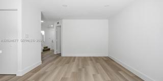 82 SW 3rd Ct Gallery 19