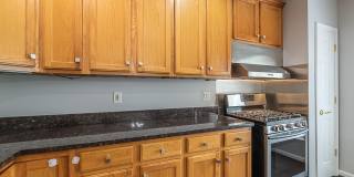 24635 KINGS CANYON Square Gallery 21