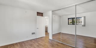 Ariel Court Gallery 28