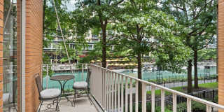 447 N McClurg Court Gallery 19