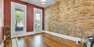 313 East 25th Street Gallery 3