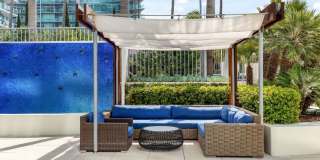 13700 Marina Pointe Dr Gallery 28