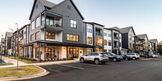 The Collins Luxury Apartments Gallery 1