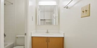 Hopkins House Gallery 5