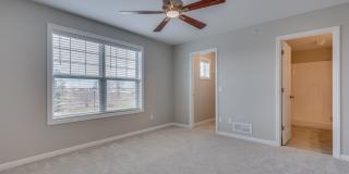 Big Lake row style / front to back townhome for RENT; 3bd 3ba 2car attached garage Gallery 10