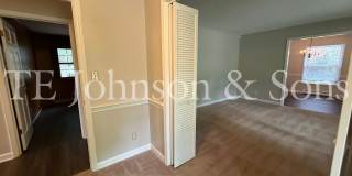 Spacious One Level Home with Den, Granite Kitchen Island, and 2 Car Carport Gallery 5