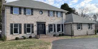 1016 Lois Ln Gallery 1