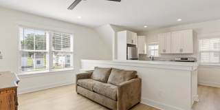 A great place to stay that is a nice and cozy cottage in the great neighborhood of Southwood Gallery 1