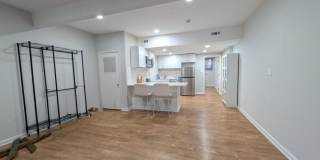 21214 MILLWOOD Square Gallery 1
