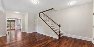 3 Level Semi-Detached Row Home in Columbia Heights Gallery 6