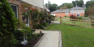17540 QUEEN ELIZABETH Drive Gallery 1