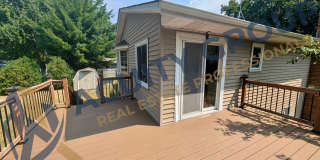 Elm Creek Park adjacent Large 2+BR House For Rent Gallery 7