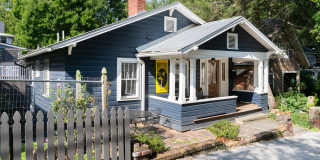 Beautifully Updated House - Awesome Montford Location Gallery 36
