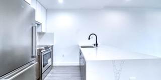 46-40 Vernon Boulevard Gallery 1