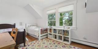 211 Pinelynn Road Gallery 11