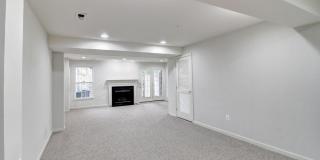 9394 PENROSE Street Gallery 16