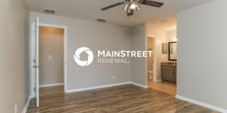 1805 Hudson Court Gallery 9