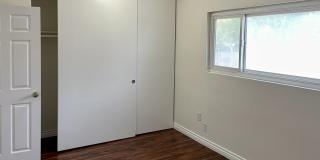 4553 Huntington Drive North Gallery 9