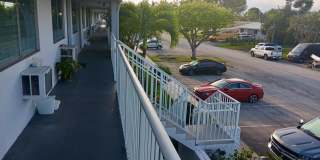 2000 NE 51st Court Gallery 2