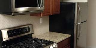 32 Manchester Court unit: D Gallery 1